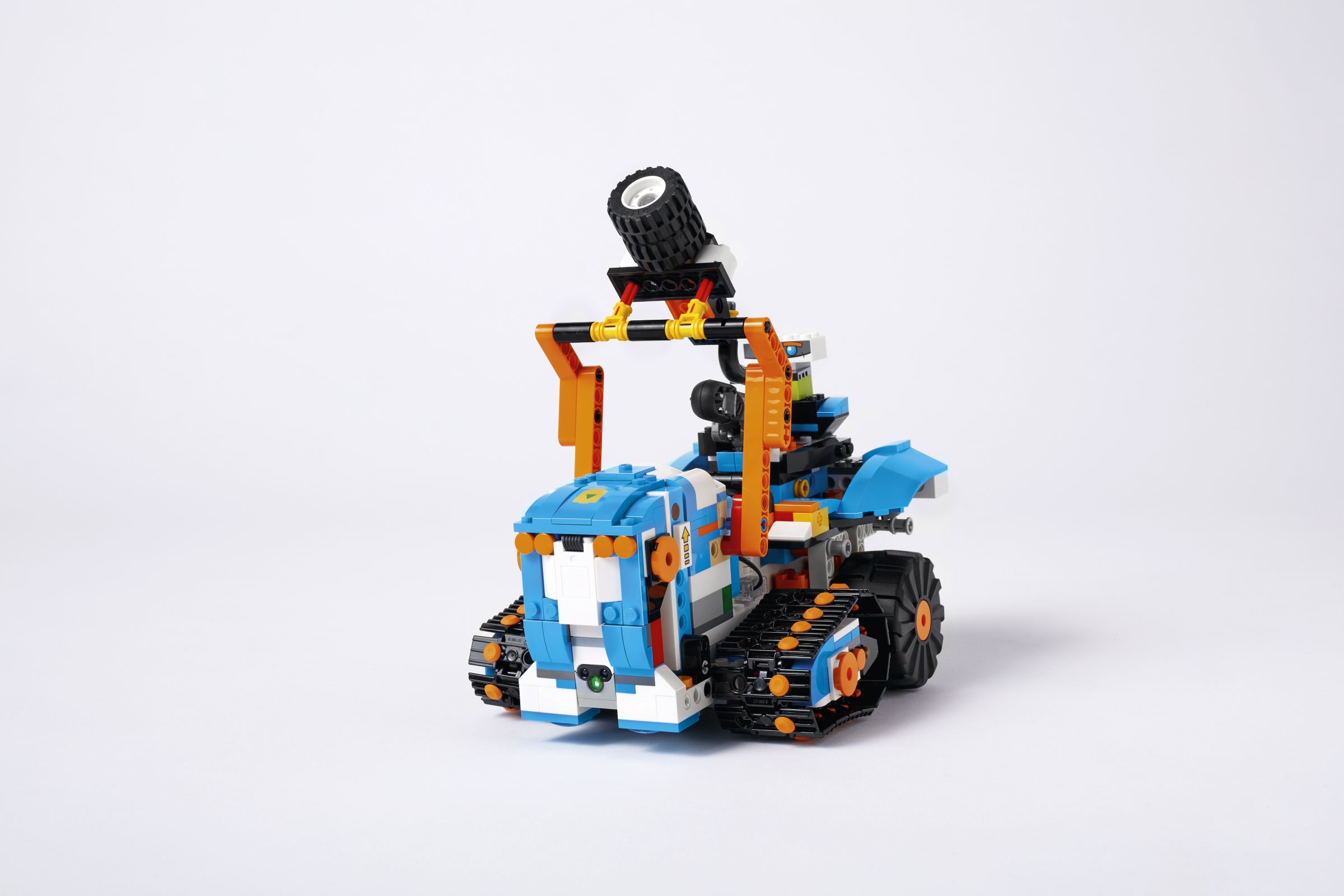 LEGO BOOST 17101 Programmierbares Roboticset LEGO_BOOST_MTR_WHITE_V023 2.jpg